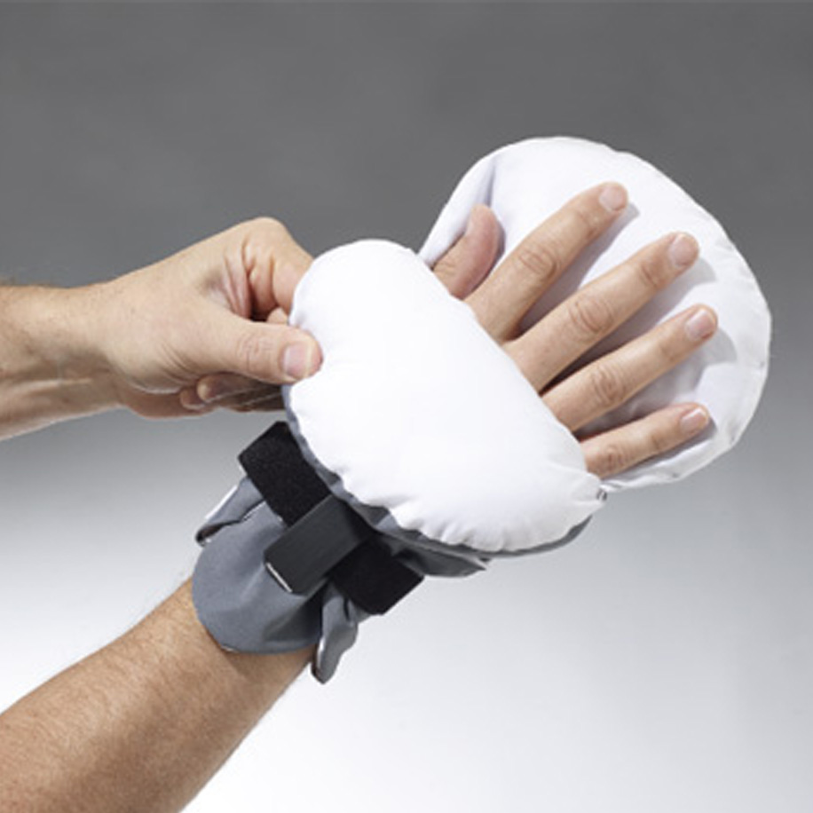 Protective mitt with double padding and opening - Belpro